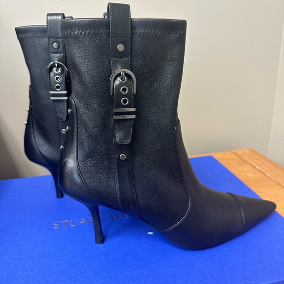 Stuart Weitzman Booties. Leather Maverick Ankle Boots 75. - Picture 4 of 5